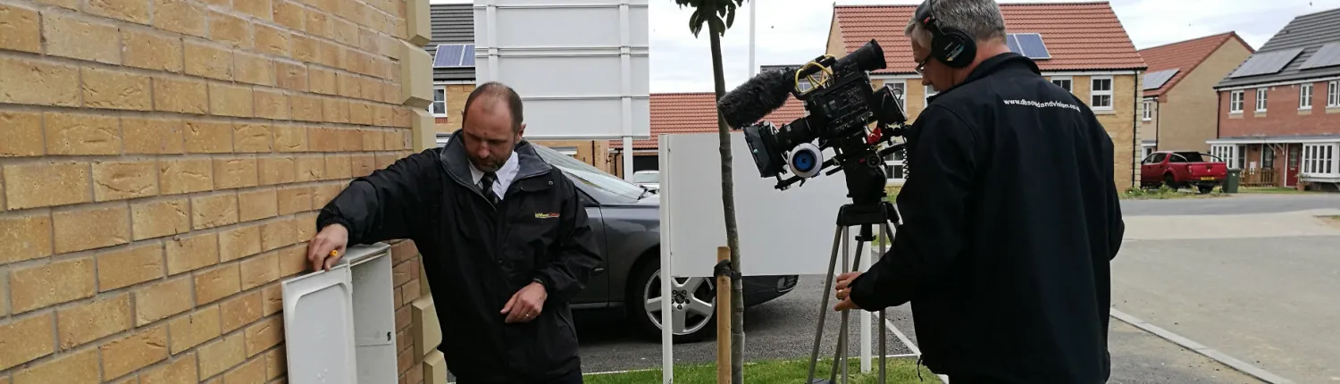 Filming Information Video DB Sound and Vision 1850585